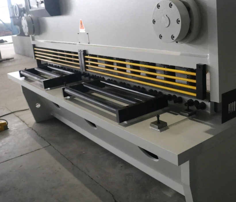 QC11K 4 * 2500 cnc гидравлическая гильотинная машина для резки листового