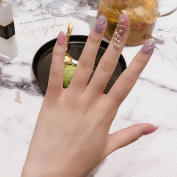 

24pcs Luxurious Design Glitter Corrugated Fake Nails with 3D Pendant Peal Chain Girls Pink Color false nails with glue Patches