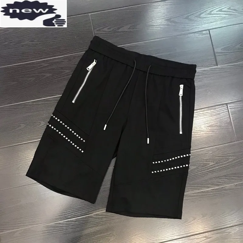 

Harajuku Mens Black Beach Streetwear Drawstring Zipper Pocket Rivets Shorts Man Fashion Knee Length Cotton Short Trousers