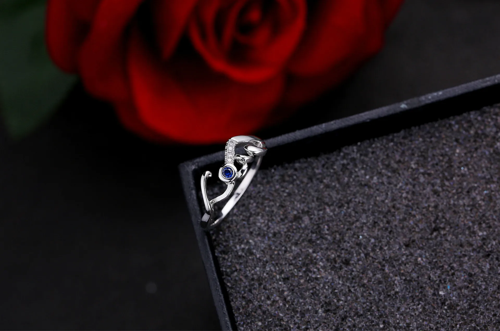 Rhod Цвет Роскошные любовь сердце мама дизайн Bijoux Мода Обручальное кольцо CZ