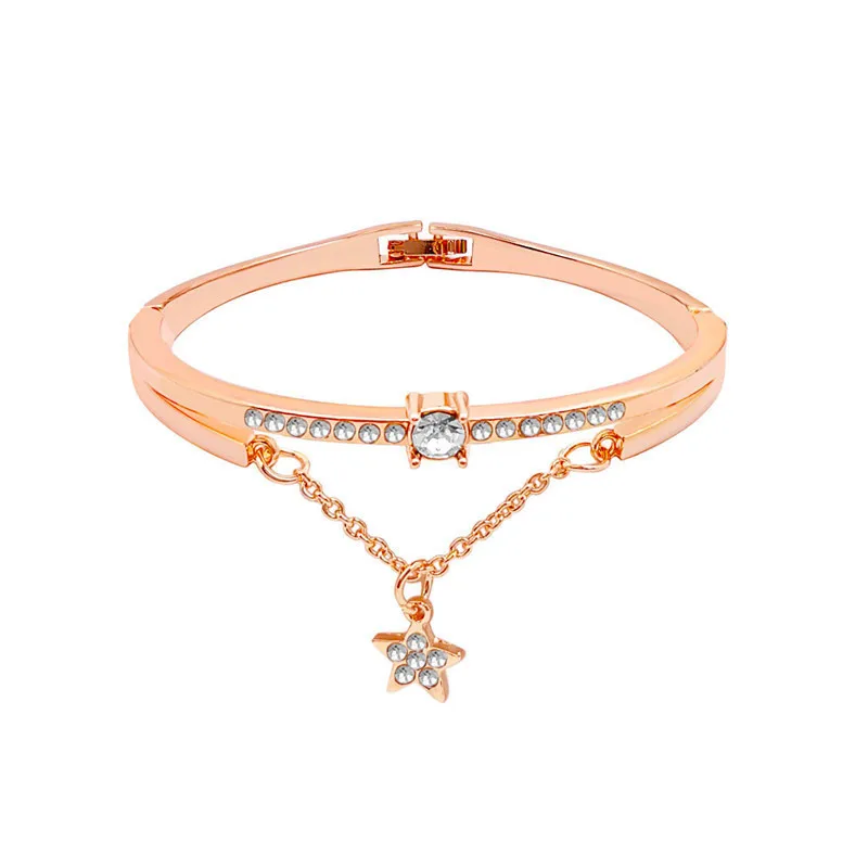 14089792045_1556603310