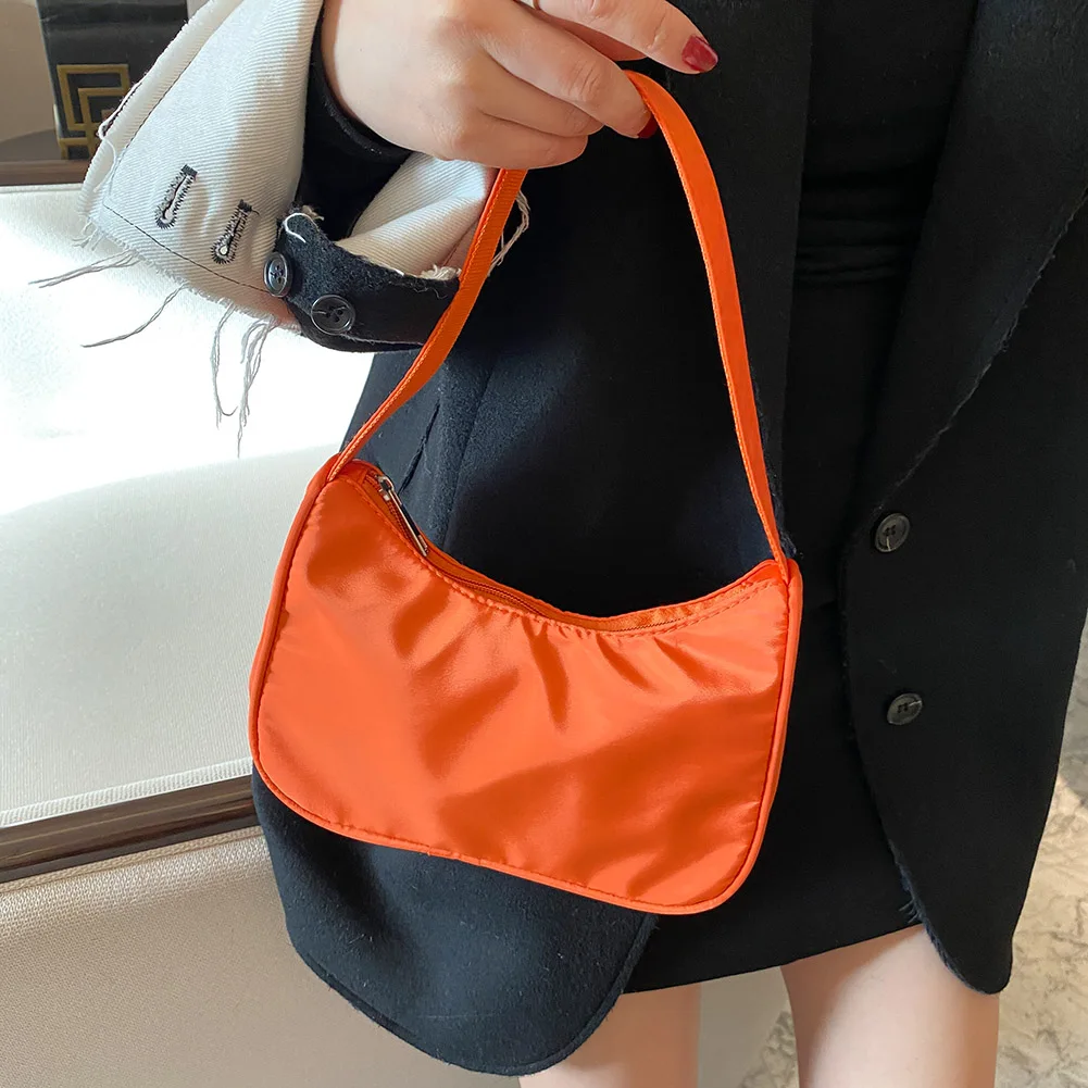 Women Handbags Shoulder Bags Solid Color Oxford Cloth Shoulder Bags Women Zipper Travel Street Underarm Bag Ladies Shopping Bag