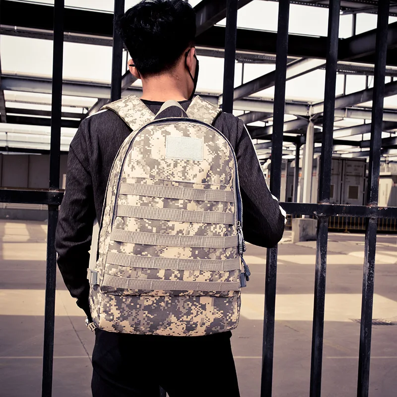 

The new Jedi escape to eat chicken level 3 camouflage sports backpack high school students backpack