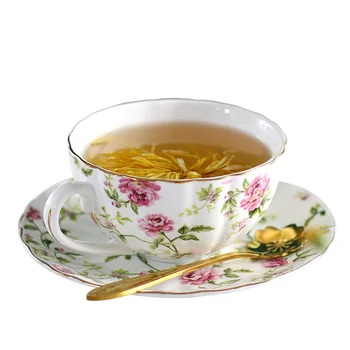 

Gold Luxury Coffee Cup with Handle Flowers European Bone China Tea Cups Set Porcelain Home Drinkware Chrismas Gift LL50CC