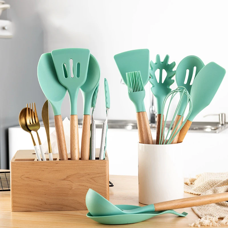 1pcs Silicone Kitchen Cooking Tools Spoon Egg Beaters Dinnerware Spatula Non-stick Baking Utensil Heat Resistant Accessories | Дом и сад