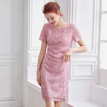 

2019 Summer Heavy Industry Lace Embroidery Round Neck Slim Fit Short Sleeve Bag Hip One Step Dress Women's Wear