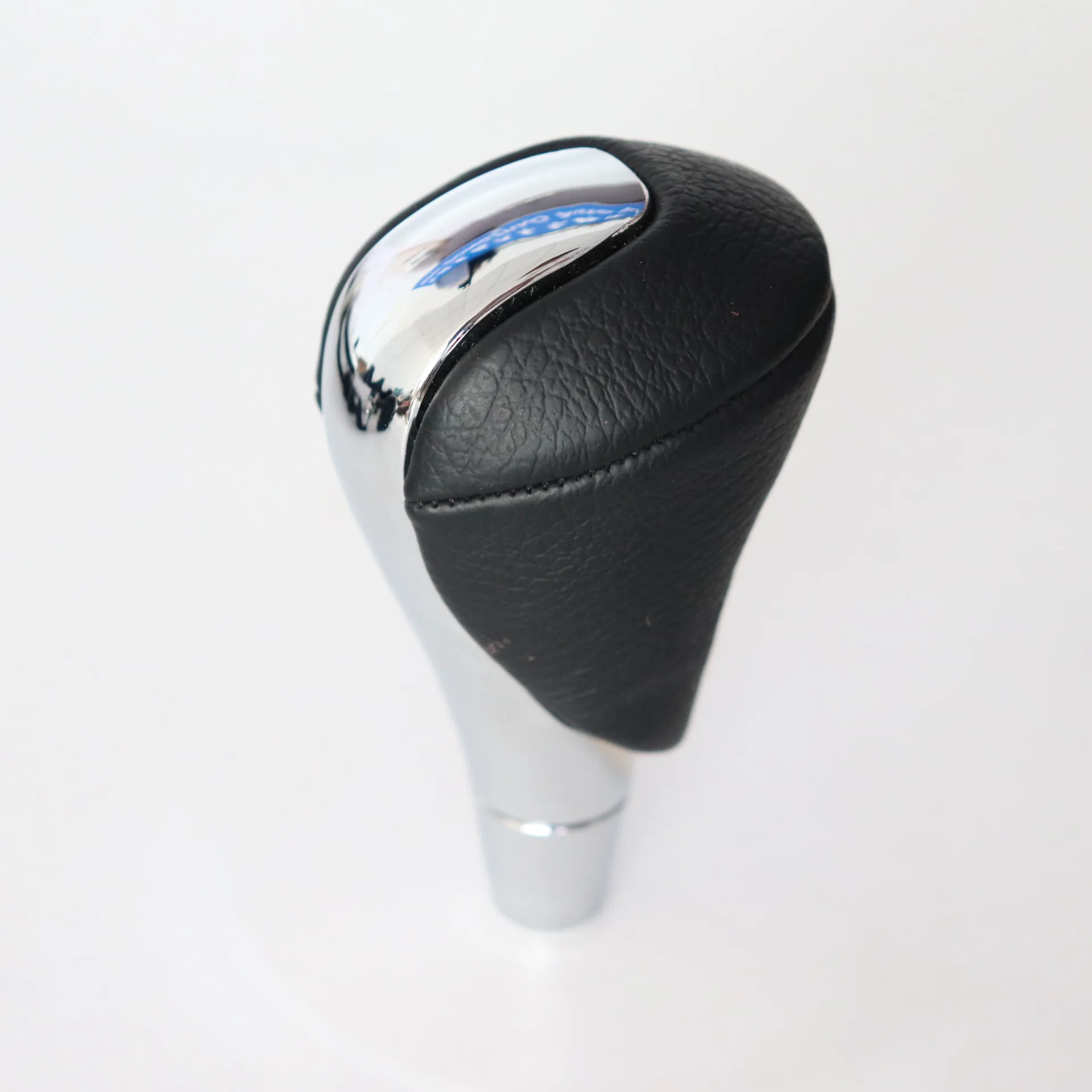 

NEW-Gear Shift Knob for Lexus RX350 RX450H IS250 IS350 ES300 ES350 GS300 GS350 LS460 LS430 LS600H LX470 Plating car accessories