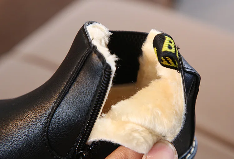 9467960583_947382569