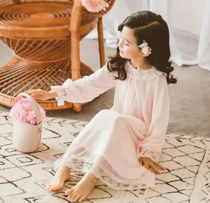 Кружевное ночное белье для девочек; хлопковая Однотонная ночная рубашка для детей; пижама с длинными рукавами и круглым вырезом; летние детские мягкие ночные рубашки; ZL160 - Цвет: Розовый