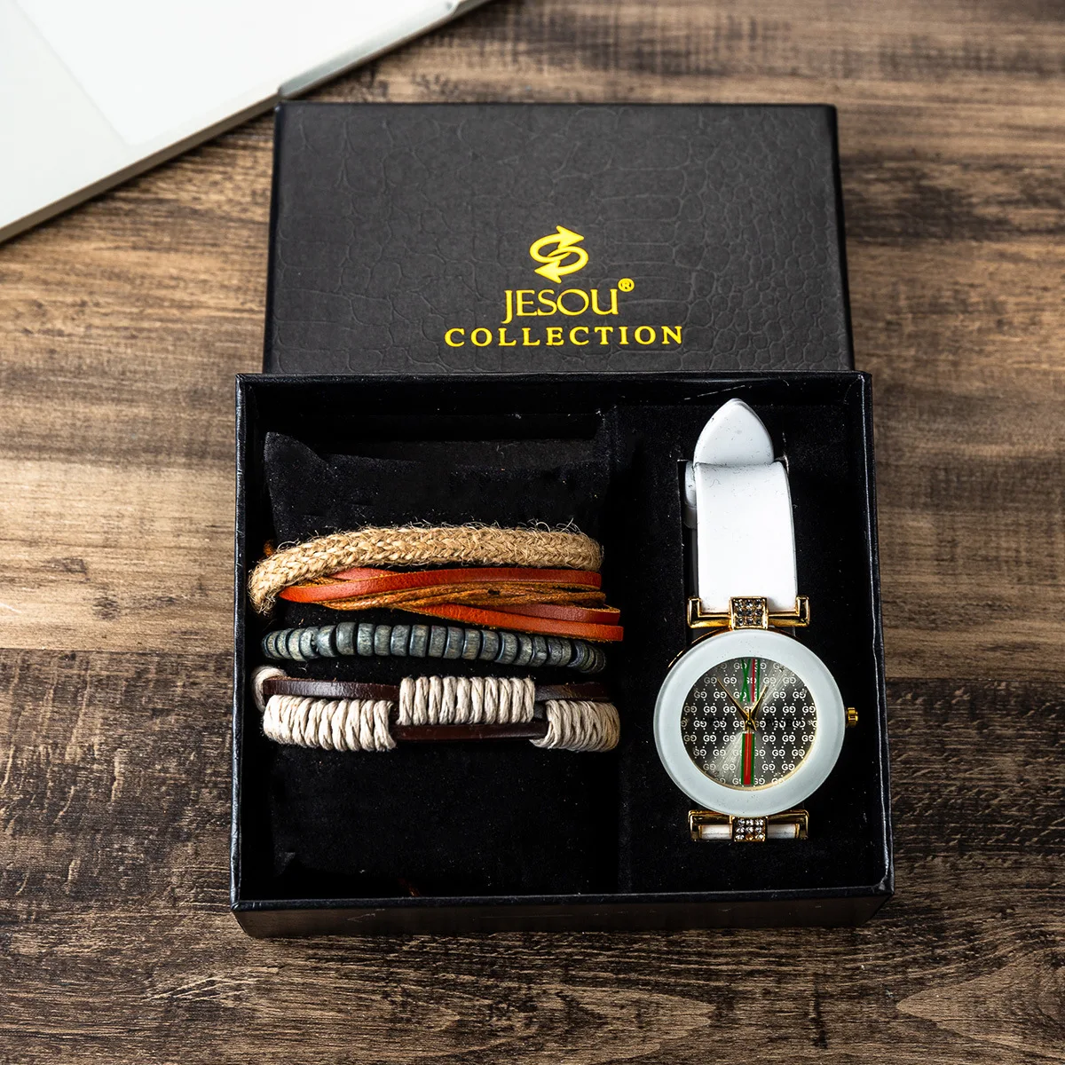 

Men Gift Set + Bracelet Set Creative Packaged Combination -4pcs/set Watch