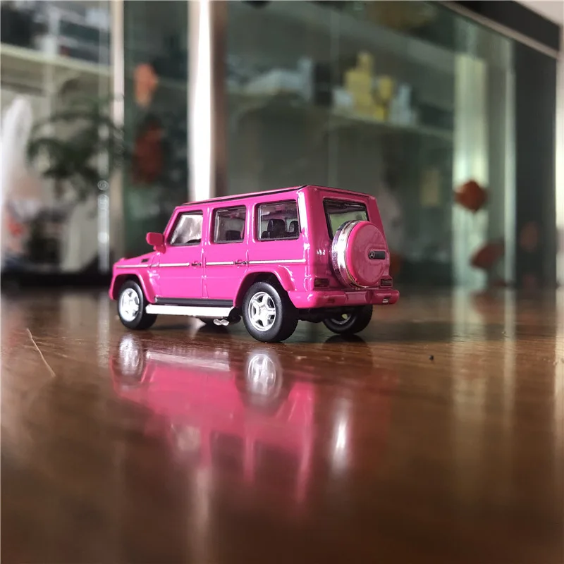 1: 64 Mercedes G 55 Am G большая модель легкосплавного автомобиля длиной около 7 сантиметров