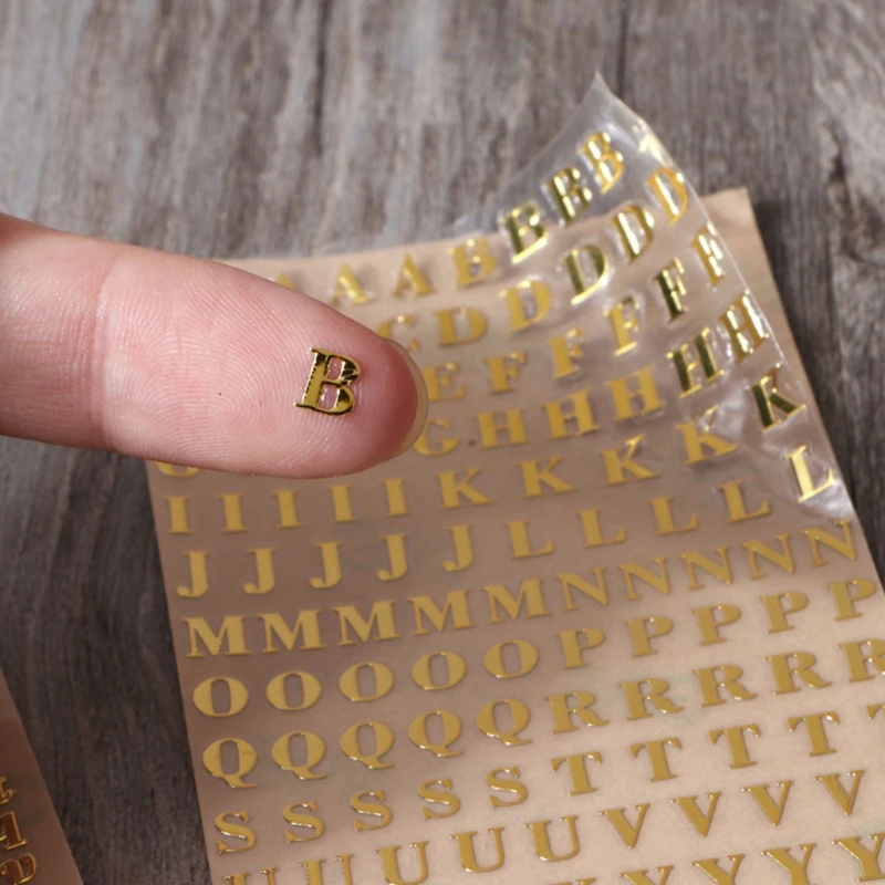 QUARKZMAN 2 Feuilles d'Autocollants en Résine Lettres 3D Petites de A à Z en Argent, Mini