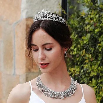 

FORSEVEN Baroque Style Delicate Women Girl Birthday Crystal Tiaras Bride Noiva Wedding Engagement Party Hair Ornaments Crowns