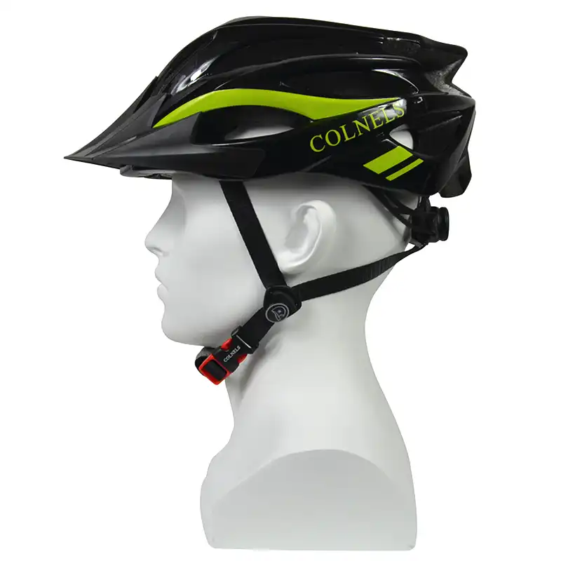 road helmet with visor