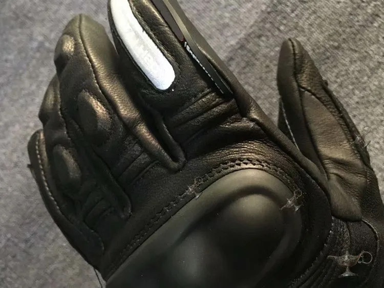 

Motorcycle Racing Machine che qi shi Riding Protective Gloves Long Winter Waterproof Warm Leather Gloves