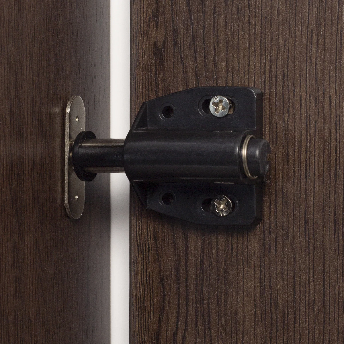 Magnetic Cabinet Catches,Door Catches,Magnetic Cabinet Latches,Cabinet Door Latch Cupboard Cabinet Furniture Door Push Open Magnet Catch with Round Plate and Screws