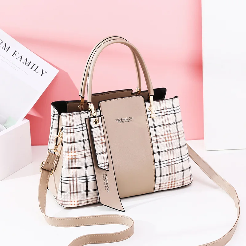 Handbags 2020 New Style Plaid Fashion Stitching Handbag Large Capacity Allmatch Bronze ShoulderCrossbody Bag