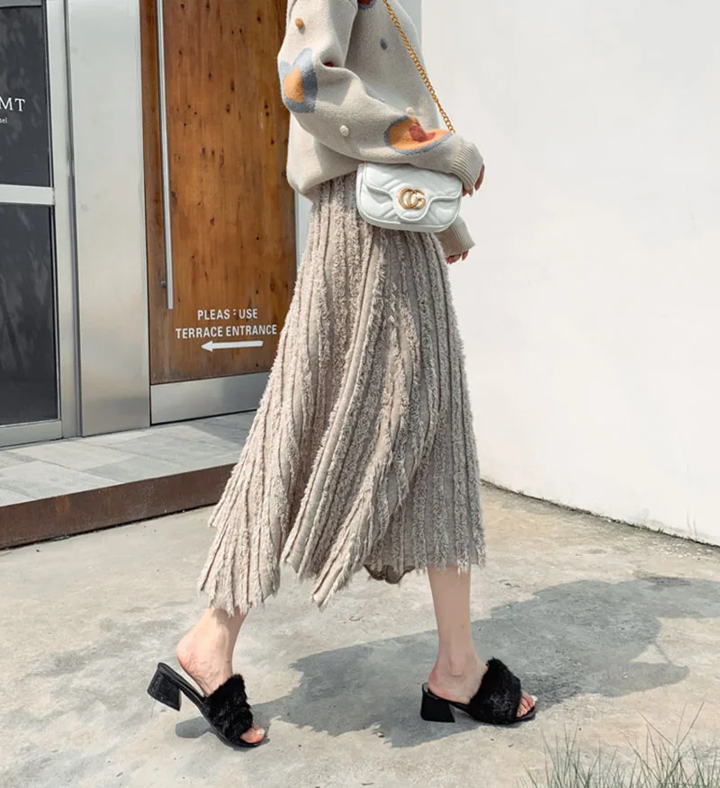 Женская Длинная трикотажная юбка, Корейская новая Асимметричная юбка трапециевидной формы с кисточками, осенне-зимняя эластичная юбка с высокой талией, плотные юбки Falda ML343