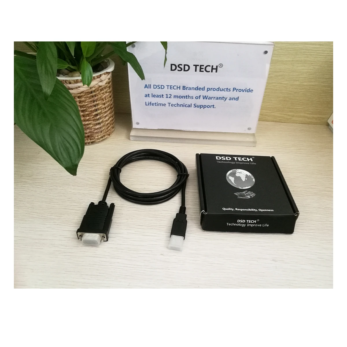DSD TECH SH-RS232A USB to RS232 Serial DB9 Adapter Cable with FTDI FT232 Chip for Windows,Linux,Mac OS 5.9FT/1.8M