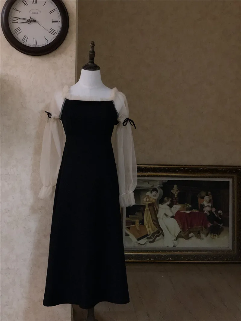 

2019 Winter New Style French Retro Palace Style CHIC Hepburn Gauze Lantern Sleeve Black Dress Dress Women's