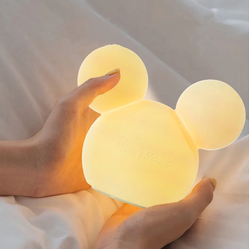 Tiro de Uma Variável de Carregamento Luzes do Silicone Quarto para Crianças Luz da Noite dos Desenhos Mickey Animados Portátil Tomar um Cor Macio Presentes Usb 4 animados portátil tomar um tiro de uma