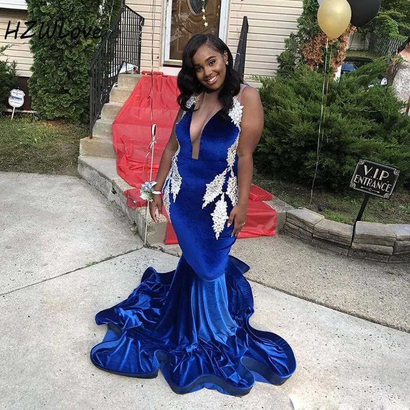 

Navy Blue Plus Size Prom Dresses O Neck Sheer Neckline Lace Appliques Mermaid Evening Gowns Aso Ebi African Dresses Party Wear