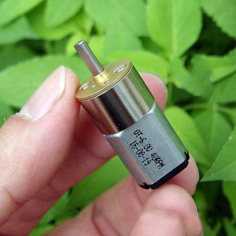 

DC 5V 32RPM Slow Speed Micro Full Metal Gear Motor 16mm Speed Reduction Gearbox DIY Robot Car Lock