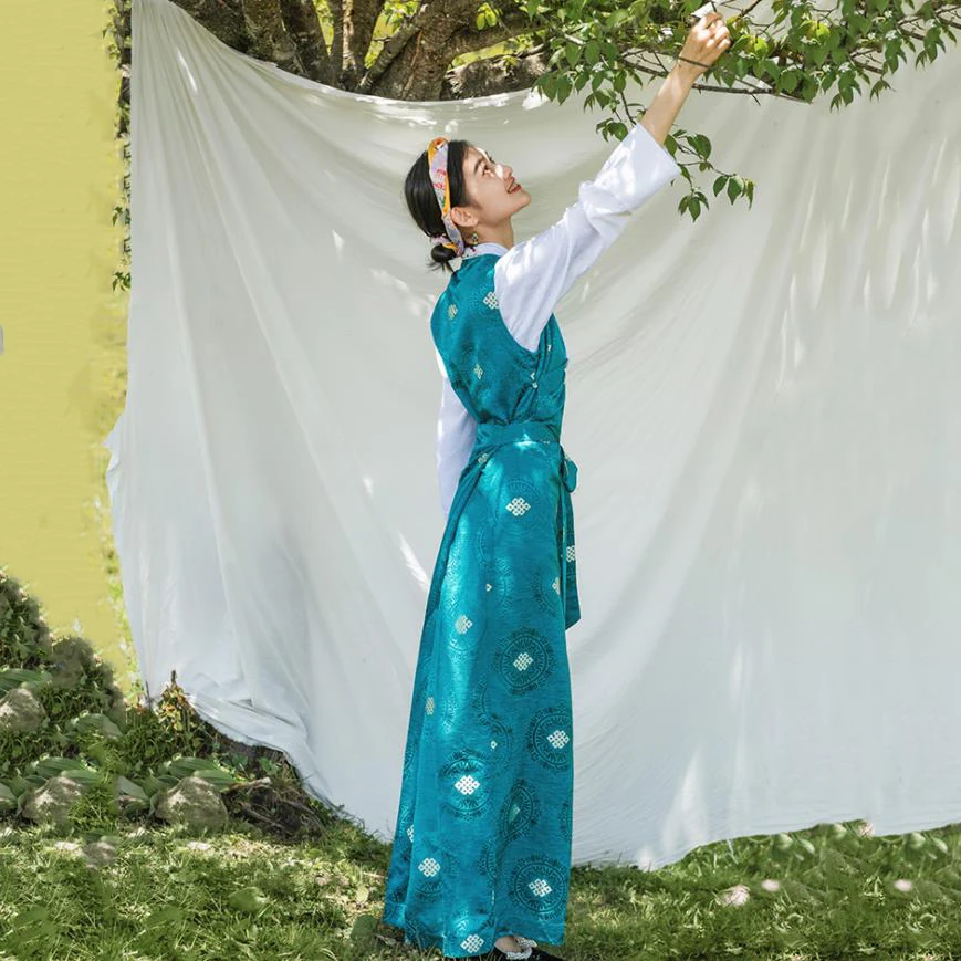 Tibet nazionalità abbigliamento Top + abito set eleganti costumi etnici  abito da donna tibetano in misto seta di alta qualità - AliExpress Novelty  \u0026 Special Use