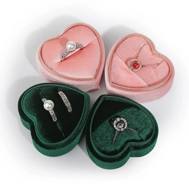 1 Pcs 5.5x5x3.5cm Pink/ Green Heart Shaped Jewelry Box Corduroy Ring Pair Pendant Box Simple and exquisite Jewelry Storage Box