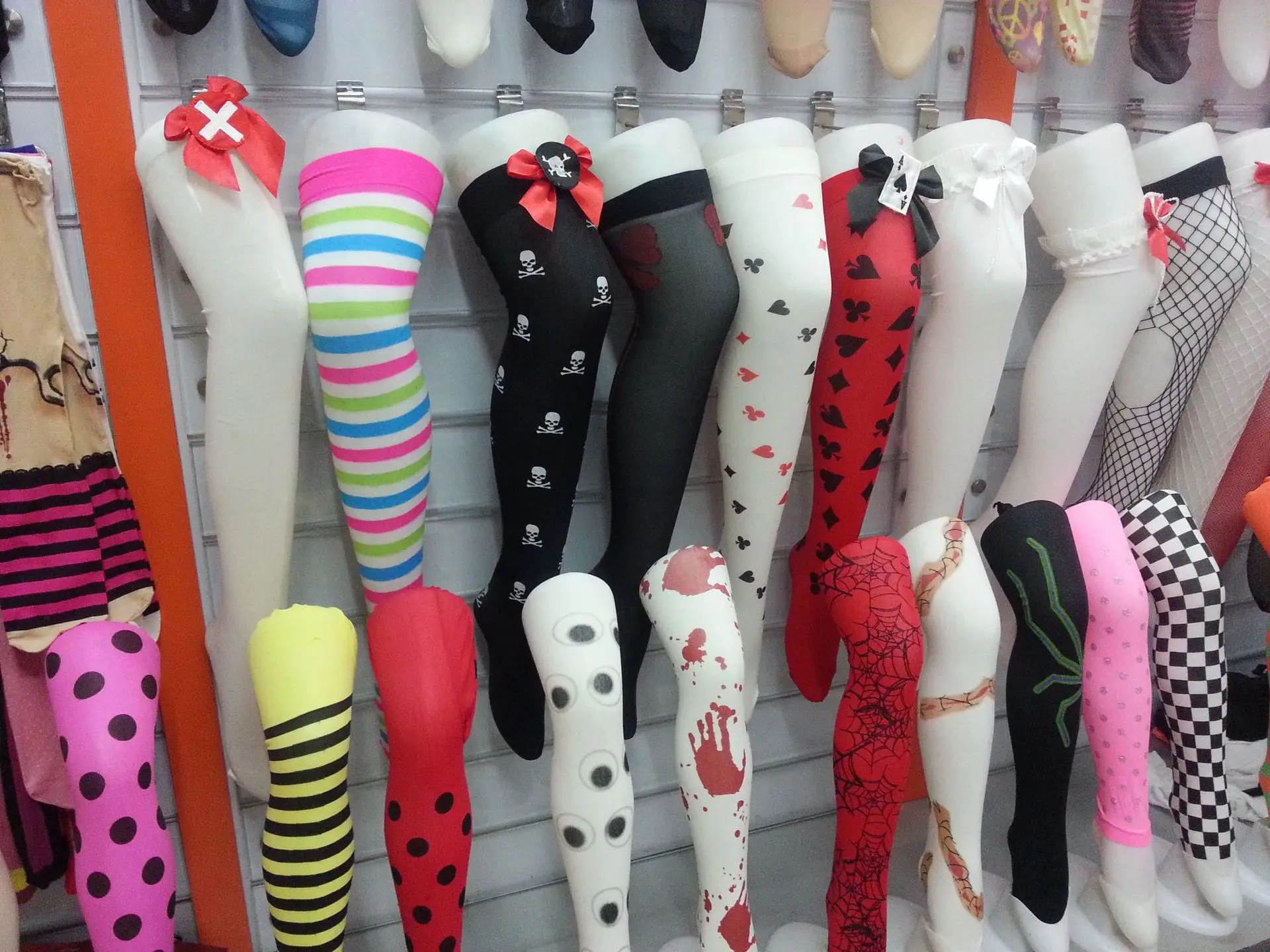 Забавные носки креативные в виде скелета на Хэллоуин длинные гольфы Красные Полосатые Косплей мягкий наряд на карнавал для вечеринок и маскарадов костюм