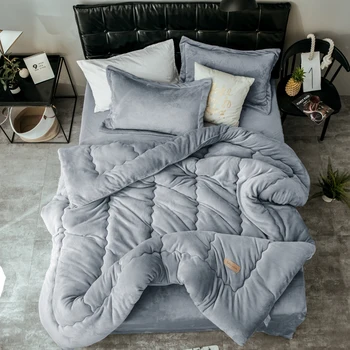 

2020 Very Warm Winter Comforter Or Sheet Or Pillowcase Crystal Velvet Fleece Thicken Quilt Grey Skinfriendly Bedding 150*200cm