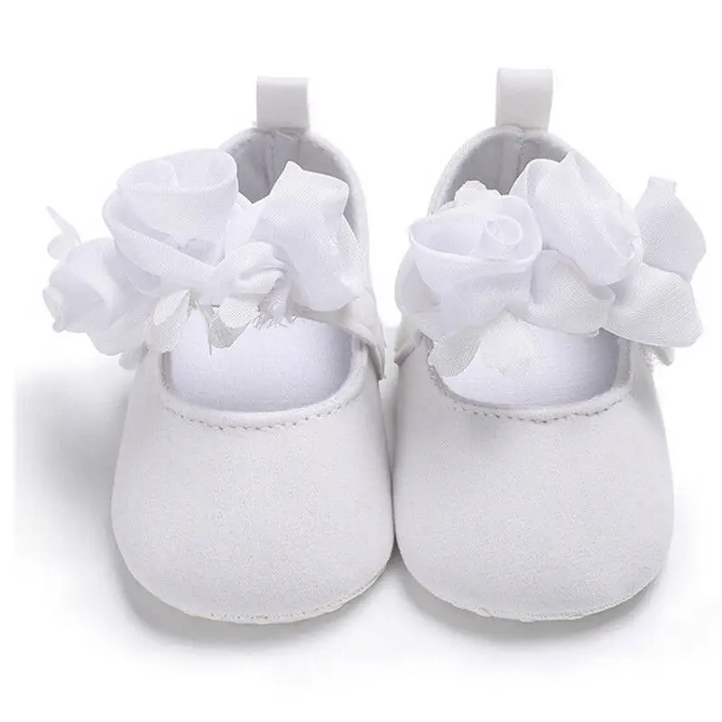Милая Детская кроватка с цветочным рисунком для новорожденных девочек, мягкая подошва, обувь для самых маленьких кроссовки, противоскользящие, для детей от 0 до 18 месяцев