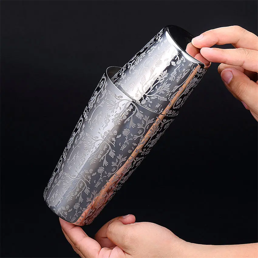 

Delicate Engraving Stainless Steel Cocktail Boston Bar Shaker Bar tool Flair Mixing Tin Set for Bartender Drink party