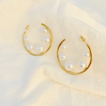 

BG-13 Original design, simple personality, versatile pearl Circle Earrings temperament earrings for women