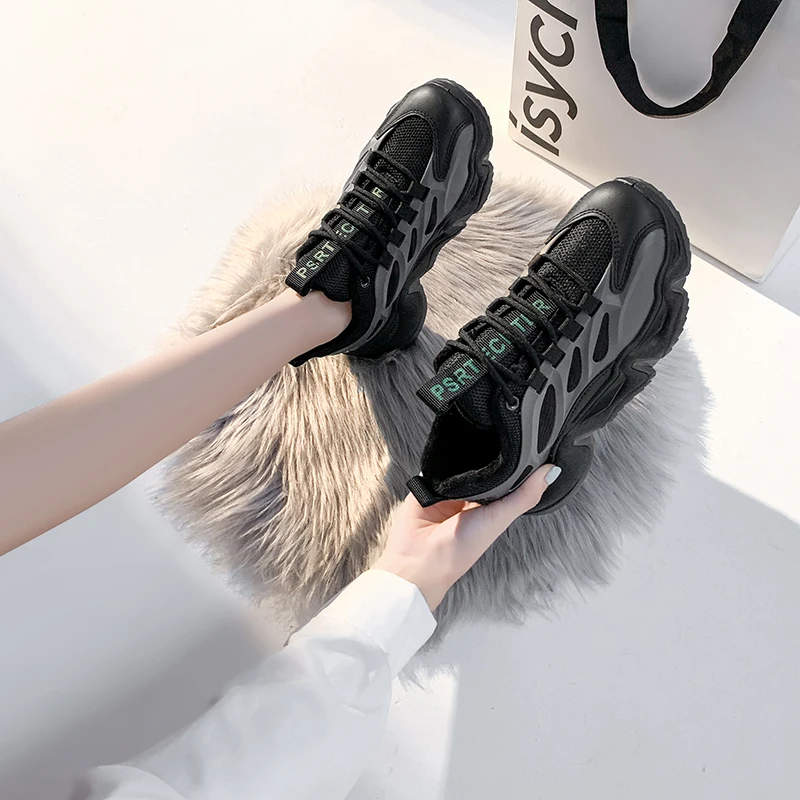 

2020 Winter Korean Women Sneakers Thick Bottom Vulcanize Outdoor Sports Height Increasing Shoes Chunky Female Casual Shoes Warm