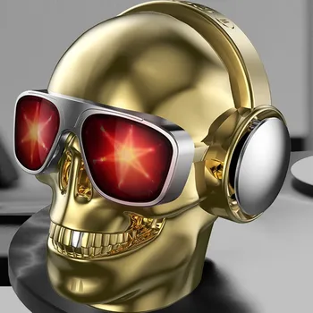 

Wireless bluetooth speaker desktop light audio FM radio aux U disk player MP3 Skull artwork mobile phone call horn ghost head