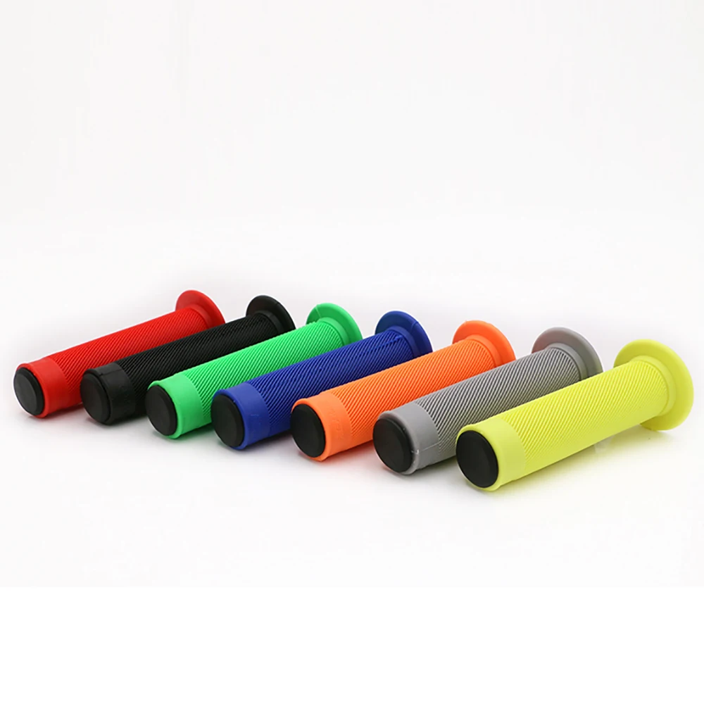 1 пара левый 22 мм и правый 25 мм руль мотоцикла рукоятки универсальные подходят для Honda Yamaha Suzuki KTM 7/" и 1" Руль