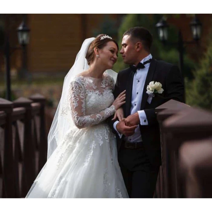 

Real Photo Sexy Scoop With Jacket Long Sleeve Ball Gown Wedding Dresses 2019 Romantic Tulle Bride Dress Princess Wedding Gowns