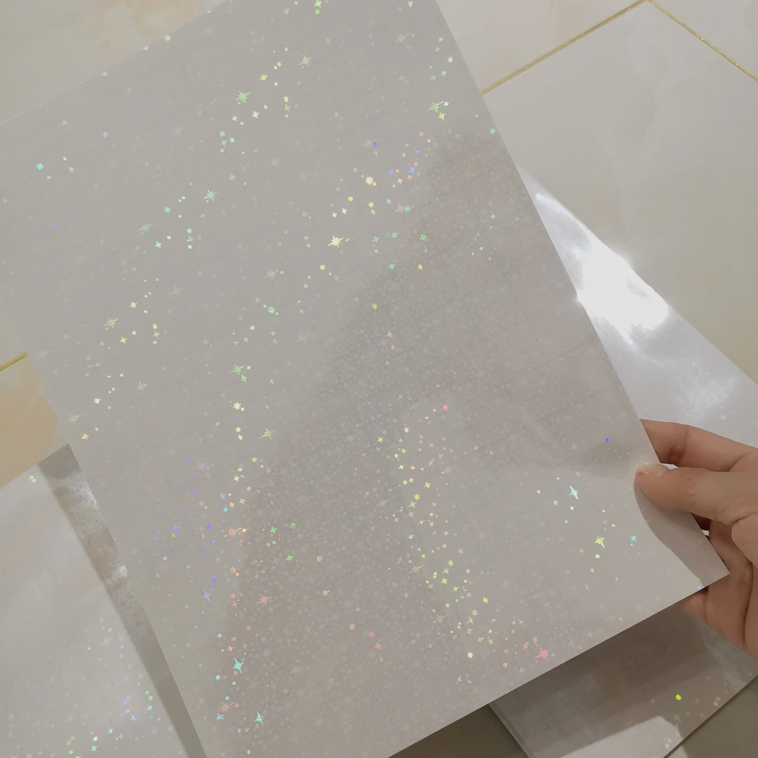 Cinta adhesiva holográfica de cinco estrellas para laminación trasera, papel de plástico, 50 hojas, 210x297 MM, paquete artesanal, tarjeta de Color