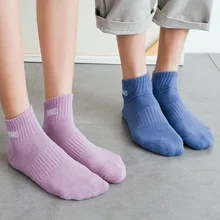 Новинка; детские носки; сезон осень-зима; однотонные Японские Женские спортивные носки; Дышащие носки из чистого хлопка;