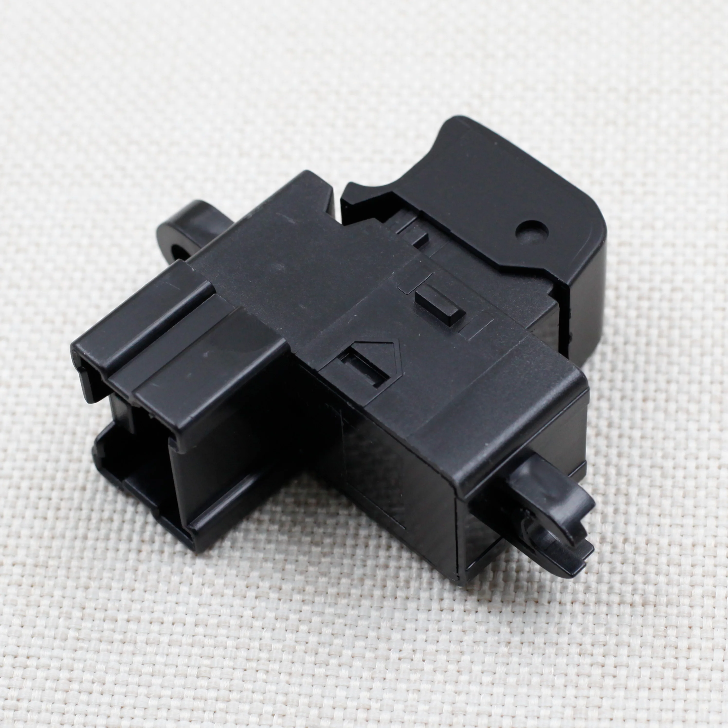 Car Window Lifter 6 Pin Switch For Nissan Qashqai J10 JJ10 2007-2015