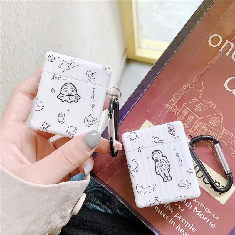 Чехол для AirPod 2 мягкий силиконовый чехол наушников с объемным рисунком НЛО