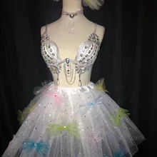 Большие стразы, цепочка, бюстгальтер, белая сетчатая юбка, Женская Одежда для танцев, вечеринки, ночной клуб, костюм, набор, Женский певец, сексуальный комплект из 2 предметов