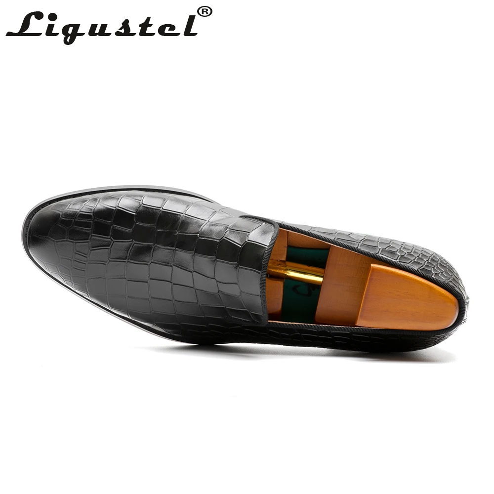 Handmade Crocodile Leather Shoes Men Dress Shoes Red Bottom Loafer Shoes For Men High Quality Leather Luxury Wedding Designer
