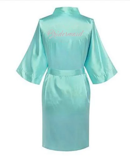 Bridesmaid Одежда для невесты, подружки невесты с серебряными буквами. Халаты для невесты, пижамы, банный халат, ночная рубашка. Женское атласное свадебное кимоно, одежда для сна, готовые халаты - Цвет: Bridesmaid