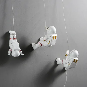 

Nordic Creative Resin Astronaut Statue Wall Pendant Living Room Bedroom Background Wall Decor Home Decoration Accessories Modern