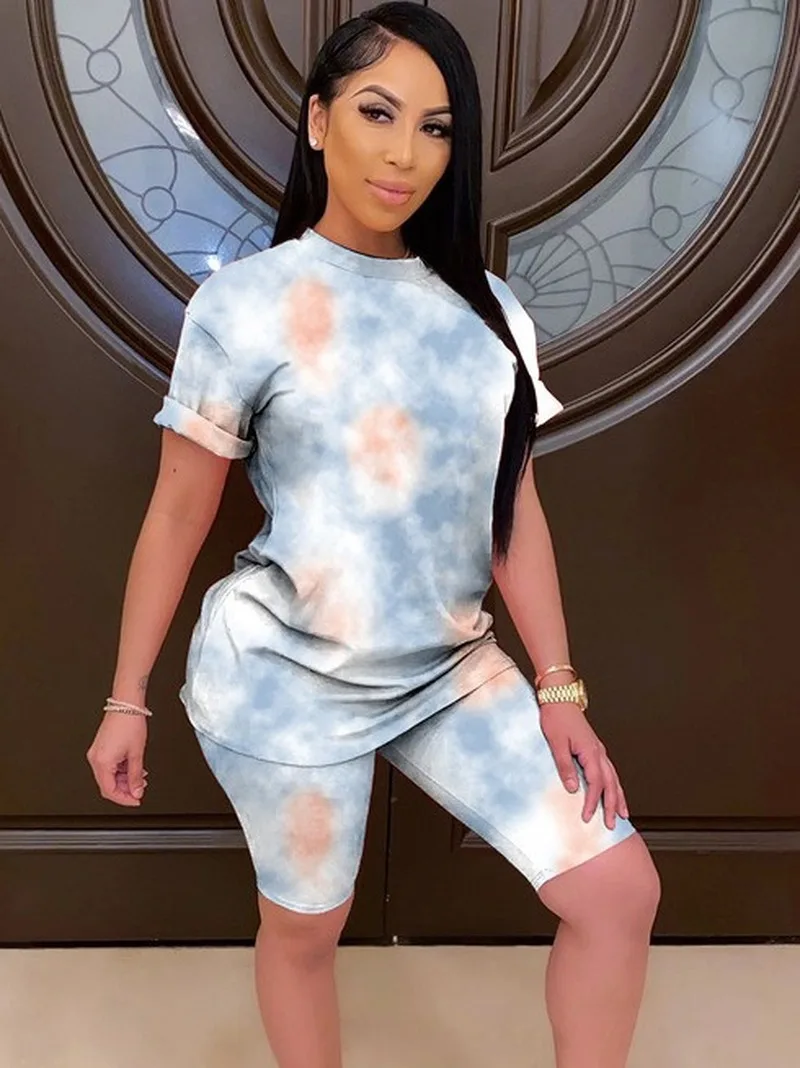 

2020 Popular Women's Shirt Short-Sleeved Shorts Sports Tie-Dyed Gradient Color Comfortable Women's 2-Piece Set In Europe America