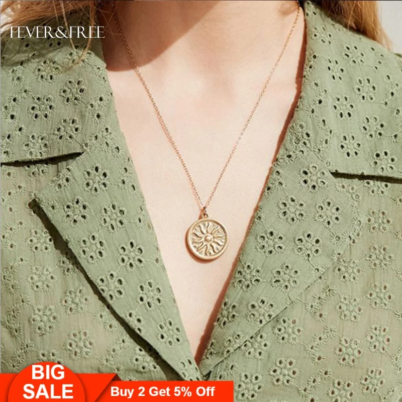 

Fever&Free Bohemian Vintage Personality Sun Necklace Simple Engrave Matte Gold Choker Necklaces Round Coin Jewelry Hot Sale 2019