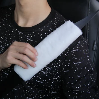 

2Pcs Seat Belt Vehicle Soft Plush Auto Seatbelt Strap Harness Cover Belt Fashion Car Seatbelt Shoulder Pad Comfortable Driving