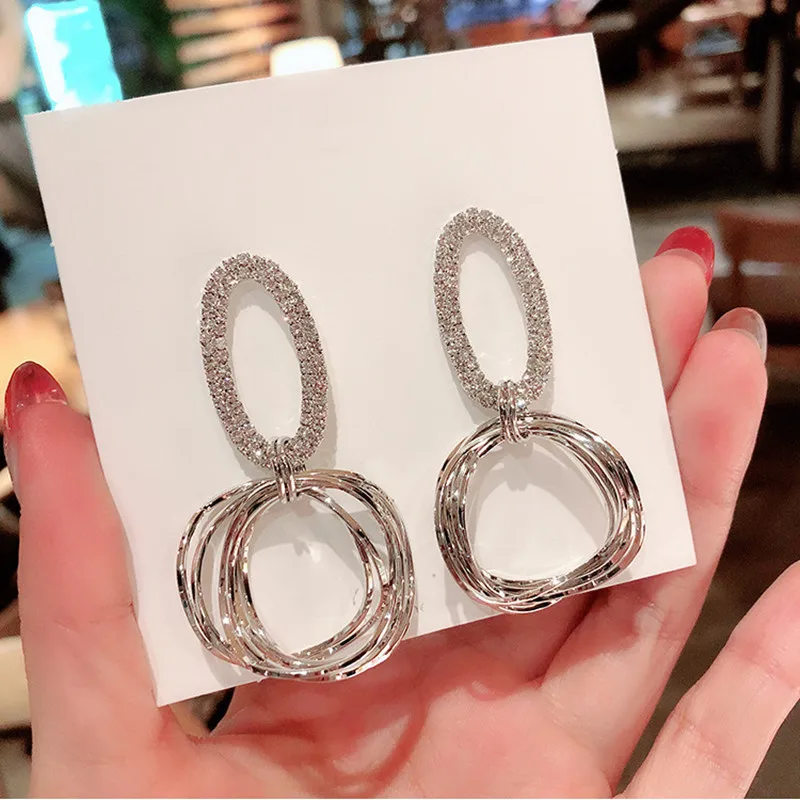 

Dominated new 2019 geometric metal circle crystal design contracted long joker Hyperbole style fine Women Drop earrings